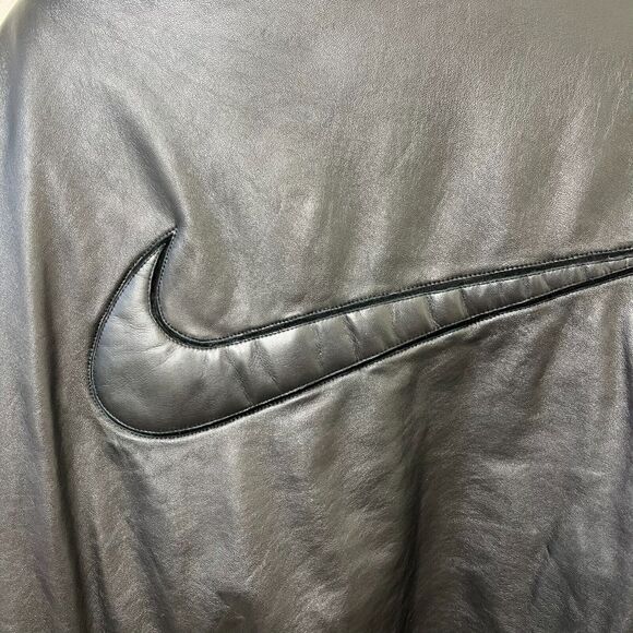 Collectible Vintage Nike Big Swoosh Varisty Leather Bomber Jacket – Size XXL - Picture 12 of 16